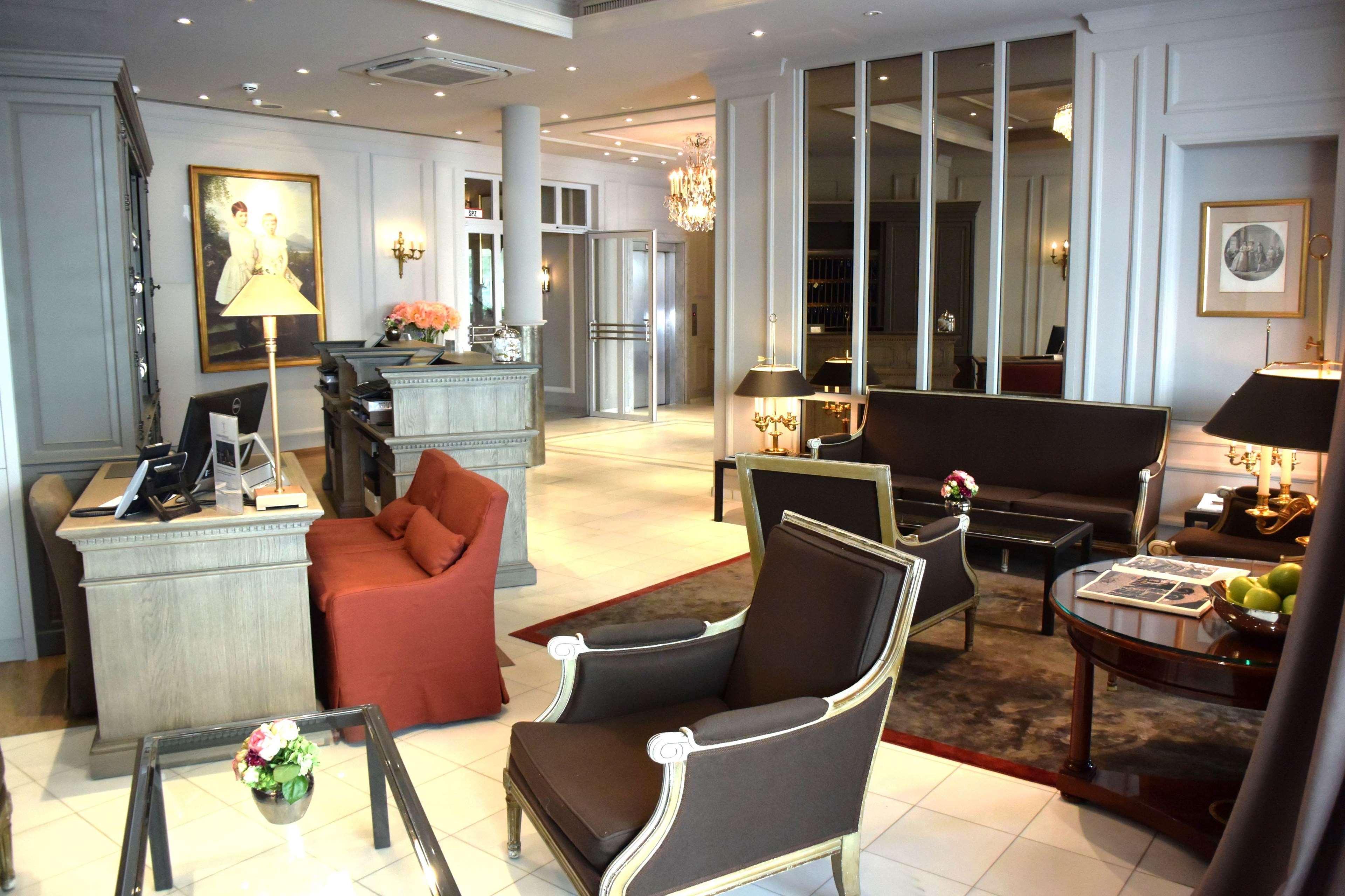 Hotel Muenchen Palace Екстер'єр фото
